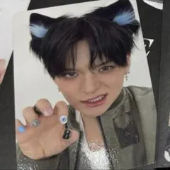 treasure ヨシ 8000円 トレカ