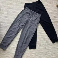 UNIQLOメンズジョガーパンツMサイズ　黒とグレー２枚セット