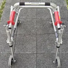 PCW W2B 歩行器 ウォーカー 障害児 - メルカリ