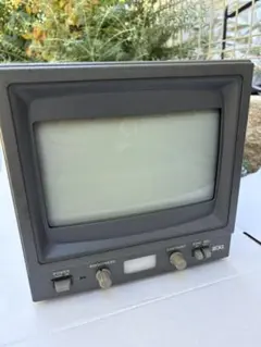 ジャンク 富士通 FMシリーズ カラーCRTディスプレイ MB27303通電可