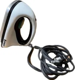 Item thumbnail for item 560bcfcb-5fe7-4685-bed1-65746986e49a