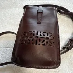 ゲンテンカットワークスマホショルダーバッグ　ブラウンのサムネイル