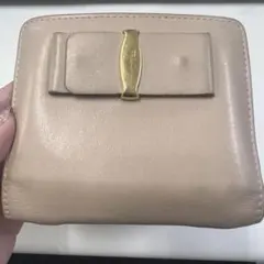 Salvatore Ferragamo ヴァラ　ピンク 二つ折り財布のサムネイル