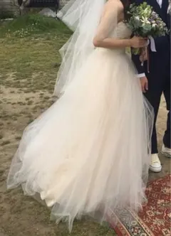 アイボリー ウェディングドレス