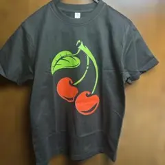 チェリーグラフィック Tシャツ Mサイズ ダークグレー