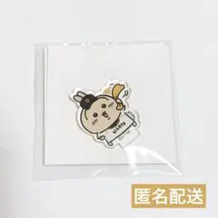ちいかわ 読売ジャイアンツ アクリルスタンド うさぎ