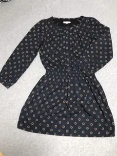 ナチュラルビューティーベーシック 花柄ワンピース レトロ ネイビー