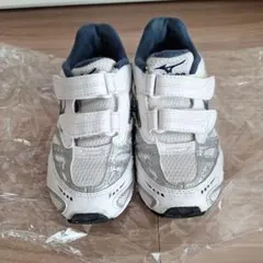Mizuno スニーカー18.5cm