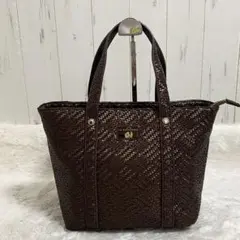 Item thumbnail for item ce777733-f546-4a71-8875-44950922bbae