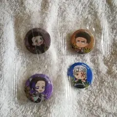 ●△鬼滅の刃 缶バッジ くら寿司 4つセット 魘夢 胡蝶しのぶ