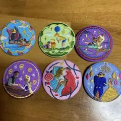 ディズニー　刺繍缶バッジ　6個