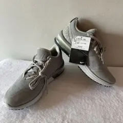 新品　NIKE AIR MAX エアマックス フューリー