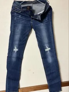 スキニーダメージジーンズ（値下げしました）