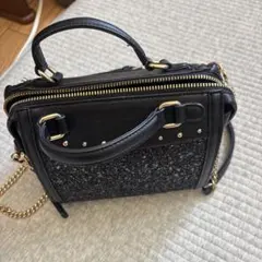 DIANA ダイアナ ビジュー付きボディバッグ ショルダーバッグ ブラック