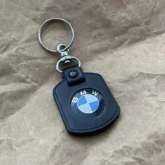 【非売品】BMW純正レザーキーリングのサムネイル