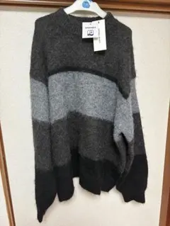 ボーダー柄ニットセーター