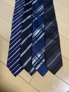 ネクタイ チェック