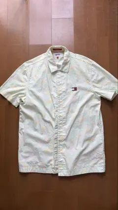 TOMMY JEANS 半袖シャツ パステルカラー