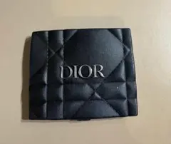 Dior ディオールショウ サンク クルール 563 ブラウン ブロカール 限定のサムネイル