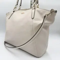 ホワイト トートバッグ