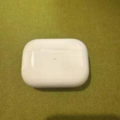 AirPods本体 ホワイト ケースのみ