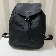 美品！プラダナイロンリュック三角プレート