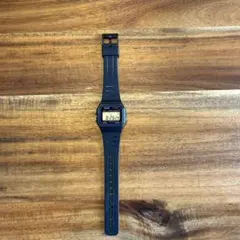 美品CASIO カシオ デジタル腕時計 本体 ブラック　チプカシのサムネイル