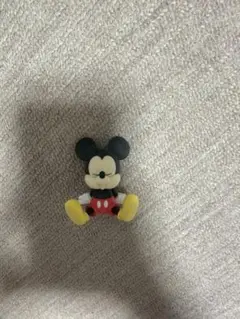 ミッキー　ガチャ　ガチャガチャ　カプセルトイ