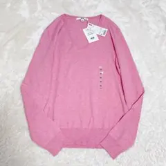 新品 ユニクロ コットンカシミヤVネックセーター（長袖） ピンク M