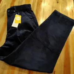 ゴールデンベア　タックテーパードパンツ