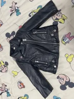 ジャケット ベビー服　合成皮革 中わた アウター 90センチ