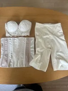 FOUR Sis & Co. ブライダルインナー セット