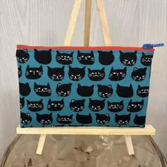猫ポーチ　フラットポーチ カラフル　ポケット付き　ハンドメイド