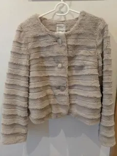 groveフェイクファージャケット