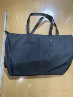 ブラックナイロン トートバッグ 大きめ