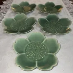 Item thumbnail for item 80cb6c84-fd62-4bfe-ad24-822cf918c267