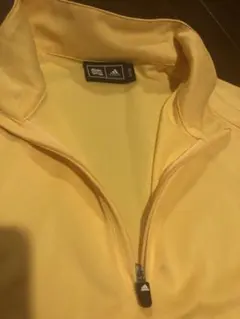 本日さらにお値下げしました 美品・アディダスゴルフ半袖ポロシャツ