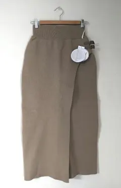 新品【小さいサイズ】Rafraf×TOMOベージュラップ風ニットロングスカートS
