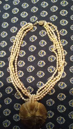 淡水パールとシェルのネックレス