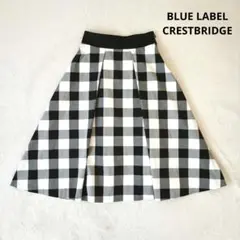 ブルーレーベルクレストブリッジ　ブロックチェックフレアスカート S 白黒 ロングのサムネイル