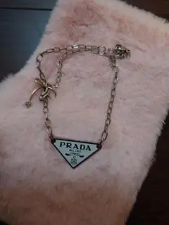 PRADA トライアングルネックレス シルバーのサムネイル