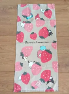サンリオキャラクター いちごタオル　フェイスタオル