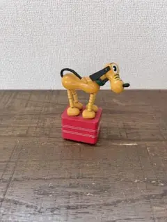 プルート　木製トイ　おもちゃ　プルートグッズ　ディズニーグッズ　レトロ