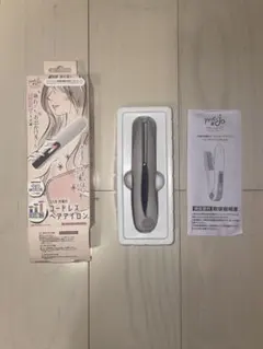 【美品】コードレスヘアアイロン ストレートアイロン 充電式 me＆do