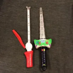 ディズニーランド　バズ　光る　ライトスティック