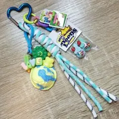 ネオン アイス パラコード ブルー じゃらじゃらキーホルダー