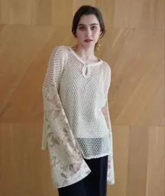 2026年最新】acka flare sleeve ami topsの人気アイテム - メルカリ