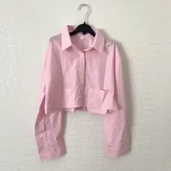 ショート丈　ピンクシャツのサムネイル