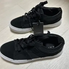 ZARA ブラック スニーカー 新品のサムネイル