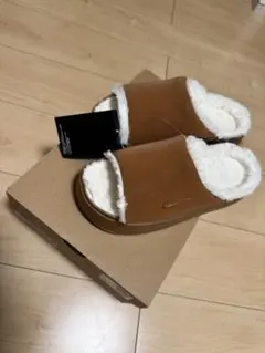 ナイキ カーム エレベーション ファー ウィメンズスライド